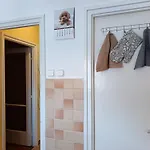 Mici Lak דירה